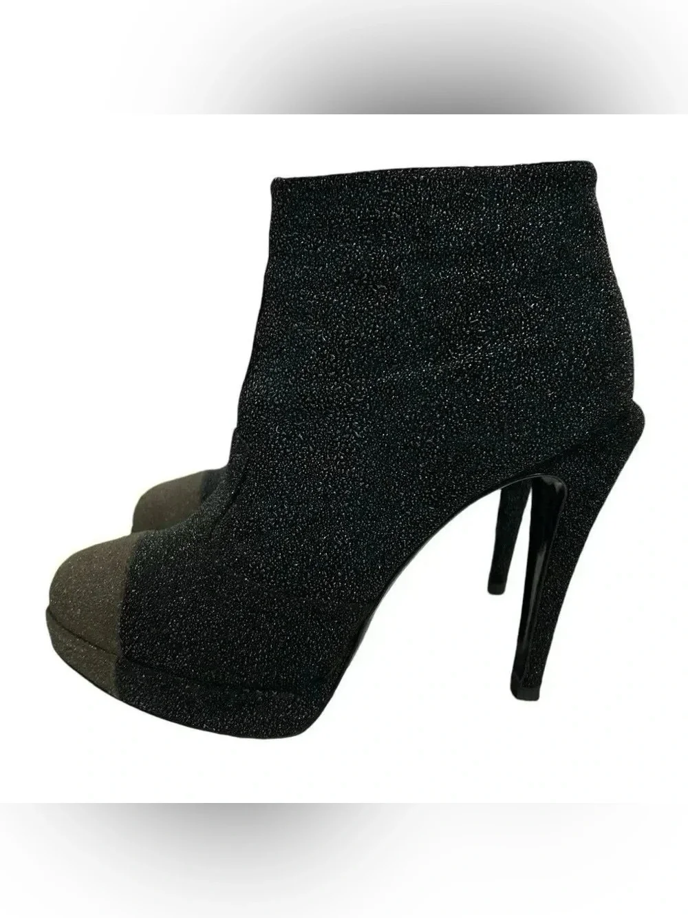 Chanel Glitter Suede CC Cap Toe Ankle Boots Black 40.5 Stiletto Heels